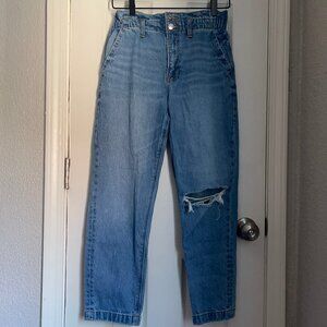 American Eagle Highest Rise Mom Jean - Paperbag Waist - 6 Short